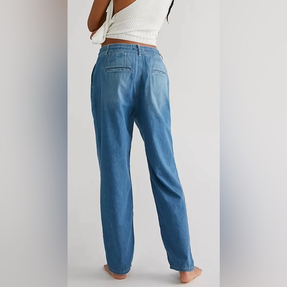 Free People Luna Denim Pull On Stardust Blue - Picture 2 of 3
